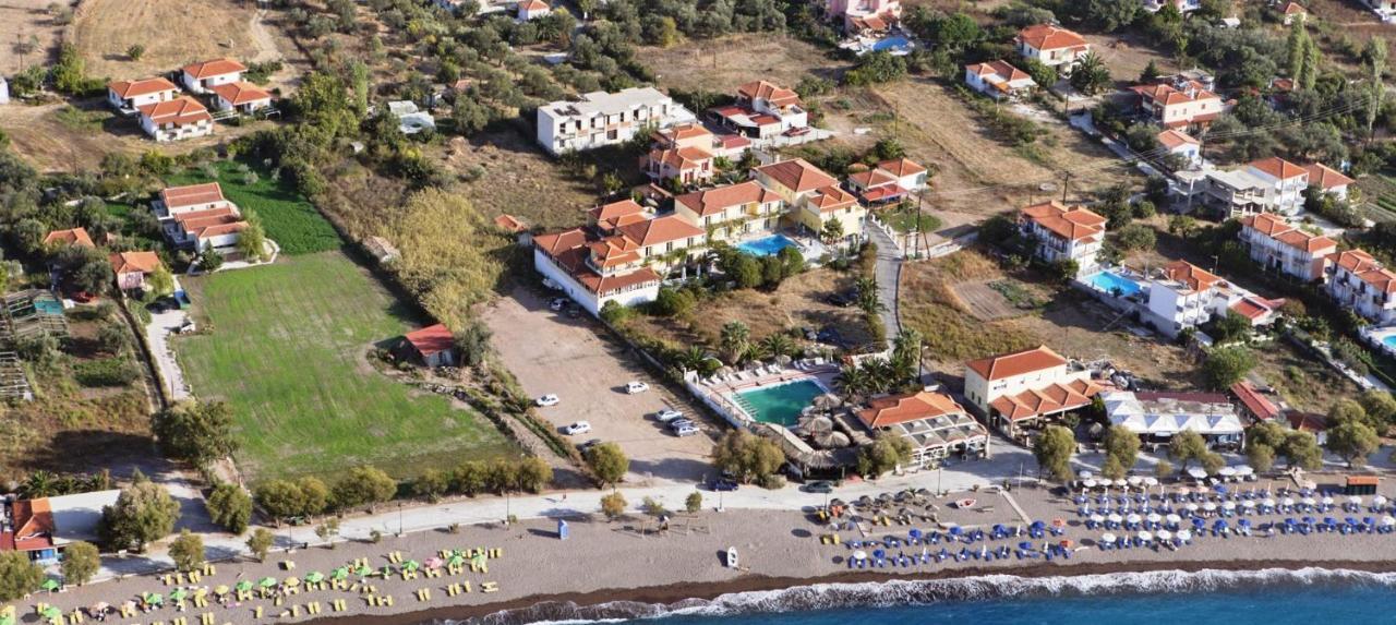 Anaxos Hotel Exterior photo